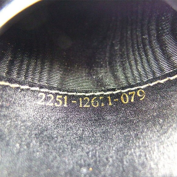 FENDI W Hook Wallet Pecan Beige PVC x Leather Authentic USED - Picture 10 of 11